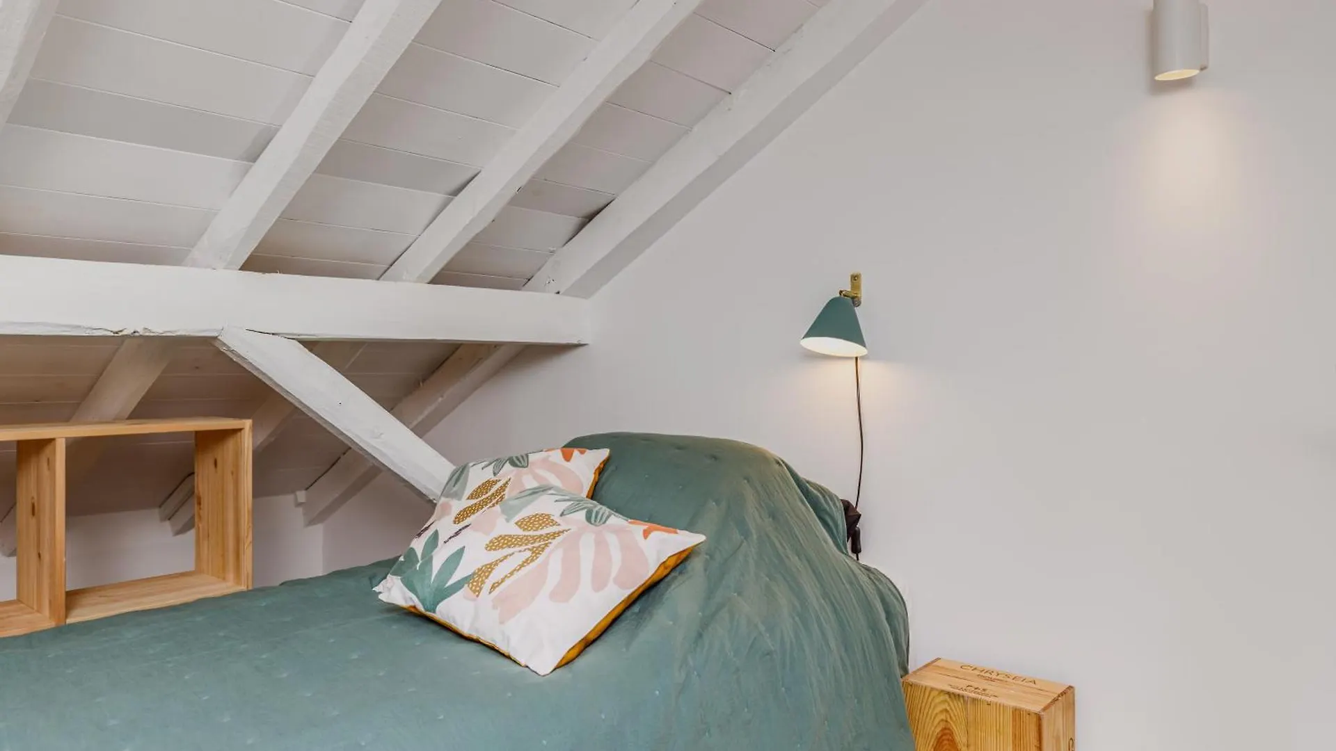 Avenca Da Praia - Tiny House 4 Beach & Surf Lisbon Getaway Parede 0*,  Portugal