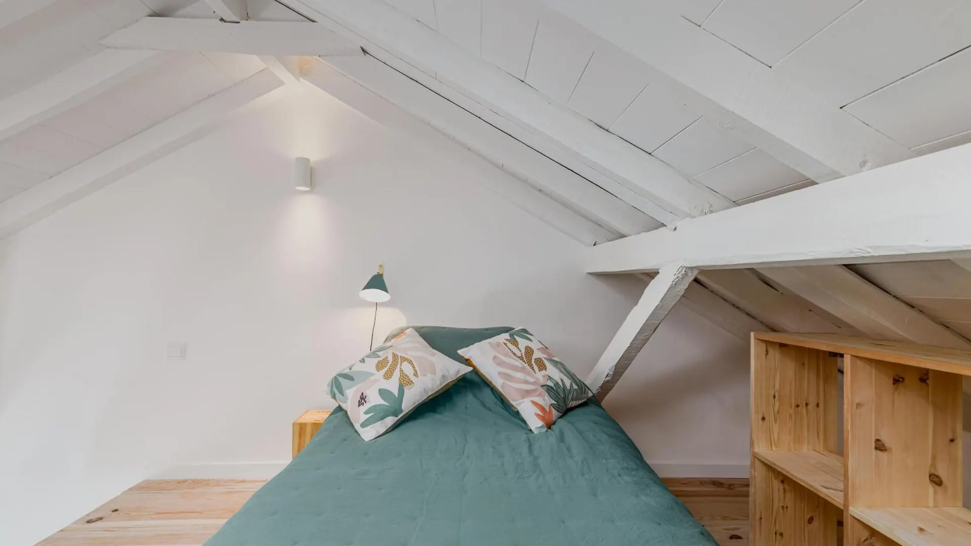 Holiday home Avenca Da Praia - Tiny House 4 Beach & Surf Lisbon Getaway Parede Portugal